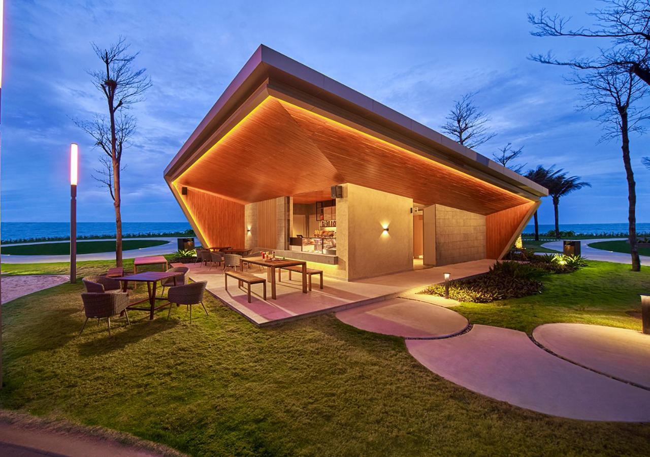 Holiday Inn Resort Ho Tram Beach By Ihg Buitenkant foto