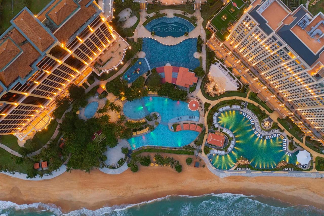 Holiday Inn Resort Ho Tram Beach By Ihg Buitenkant foto